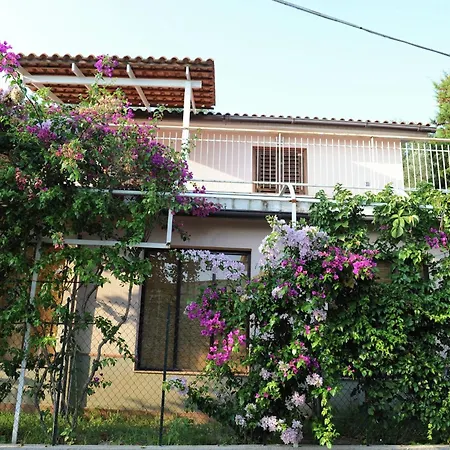 Belvilla By Oyo Casa Turchese Apartment